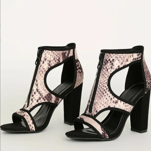 🔥Bamboo Snake Zip Front Cut Out Open Toe Heels - Picture 4 of 6